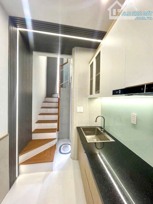 DTSD49m2, BÁN NHÀ 3 TẦNG, HẺM 4M, LẠC LONG QUÂN, P10 TÂN BÌNH, 3 TỶ 1 TL - 4