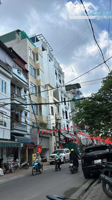 CHÍNH CHỦ CẦN BÁN TÒA NHÀ ĐỘI CẤN BA ĐÌNH 90m2, 10 TẦNG MẶT TIỀN  7,7m GIÁ 62.5 TỶ - 4
