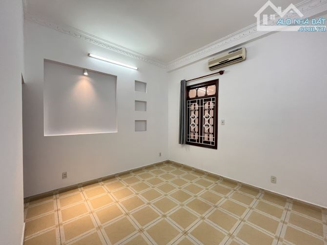 Bán nhà 4 tầng Hẻm 43  Đ. Cộng Hòa P.4 Tân Bình giá 10.8 tỷ TL - 4