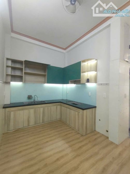 GIẢM 200tr GẤP BÁN NHÀ 3 tầng Tô Ký- Phường Tân Chánh Hiệp Q12 dt 5x13 nhỉnh 4 tỷ - 4