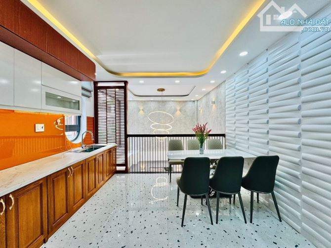 Bán nhà Đ. Lê Lai, Gò Vấp - gần trường ĐH Công nghiệp. Giá: 2 Tỷ 590tr / 46m2. Hẻm thông - 4