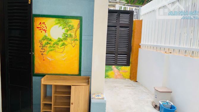 Cho thuê nhà đường Dương Hiến Quyền Nha trang phù hợp ở và KD dt 100m giá 11 triệu - 4