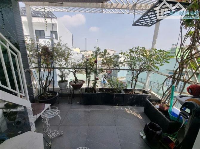 BÁN  NHÀ ĐẸP - FULL NỘI THẤT – 5 TẦNG (40m2) -3PN - HXH THÔNG – BÌNH TRỊ ĐÔNG A - Giá chỉ - 4