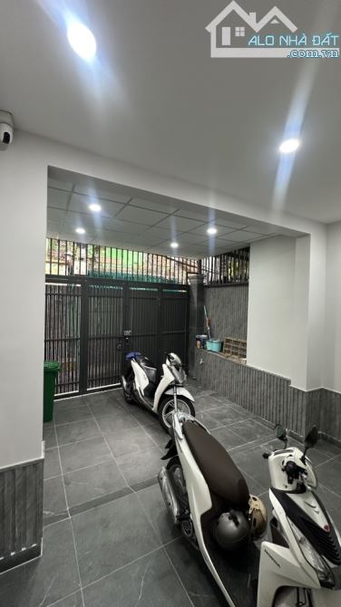 Gò vấp Căn Hộ DV, 6pn, nhỉnh 8T, gần sân bay - 4