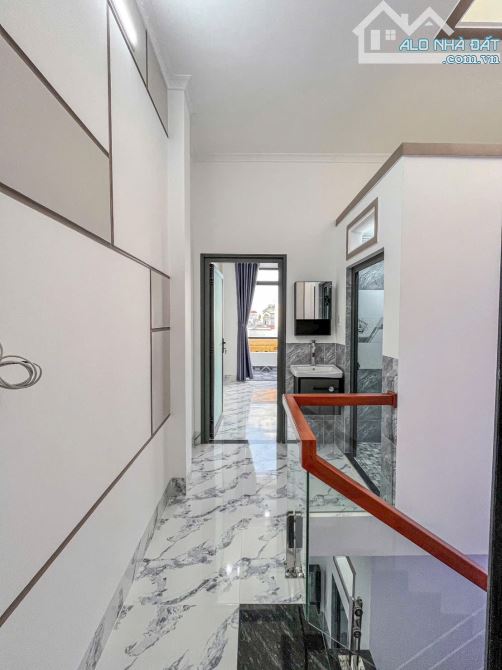 BÁN NHÀ TRỆT 2 LẦU MỚI THIẾT KẾ HIỆN ĐẠI ĐƯỜNG 26 KDC THỚI NHỰT , CÁCH ĐẠI HỌC Y DƯỢC 150M - 4