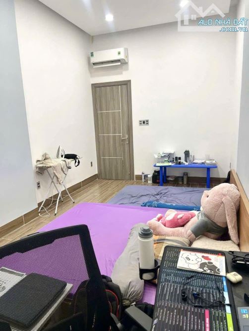 BÁN GẤP NHÀ SAU LƯNG ĐH HUTECH, P25, BÌNH THẠNH, HẺM RỘNG THÊNH THANH, 54m2, KHU NHÀ CAO T - 4