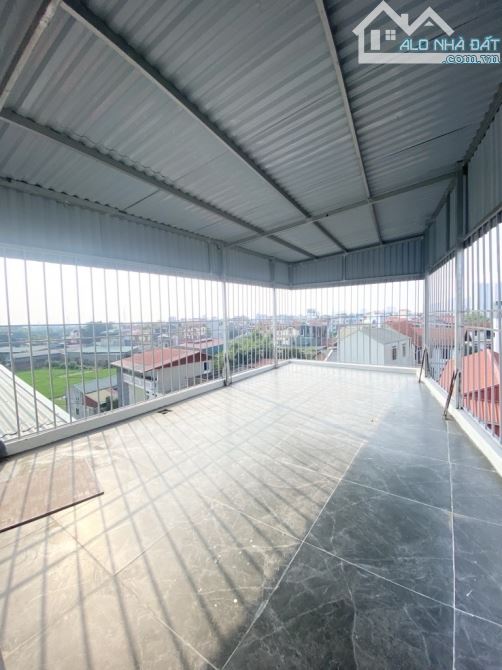 BÁN NHÀ Ỷ LA  DƯƠNG NỘI) – LÔ GÓC – Ô TÔ 50M – NHÀ ĐẸP MỚI Ở LUÔN – 33M²x5T - 4
