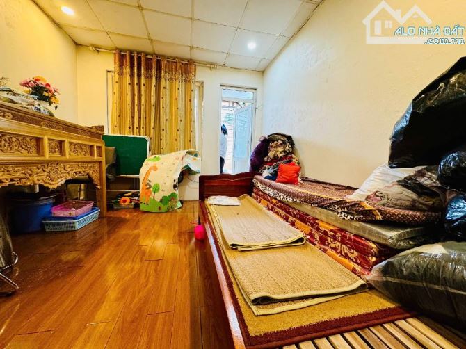☘️HƠN 8 TỶ-35M*4T- MẶT NGÕ THÔNG KINH DOANH, 🚘Ô TÔ TRÁNH 10M - 30M RA HỒ LINH QUANG - 4