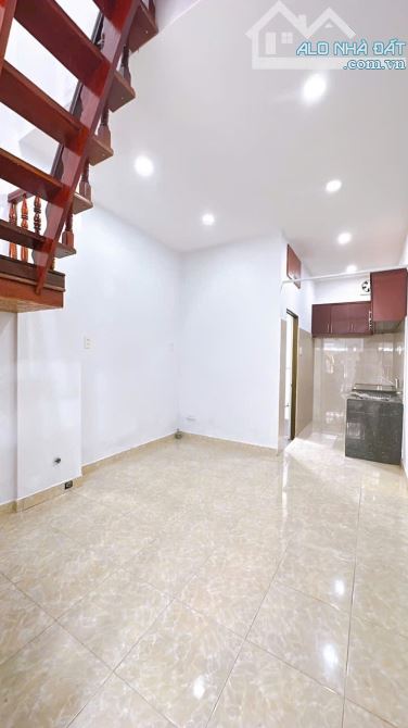 BÁN NHÀ KHU NGUYỄN HỮU HÀO QUẬN 4 DT 3,5*13,5 GIÁ 4TỈ 350 GIÁP Q1 - 4