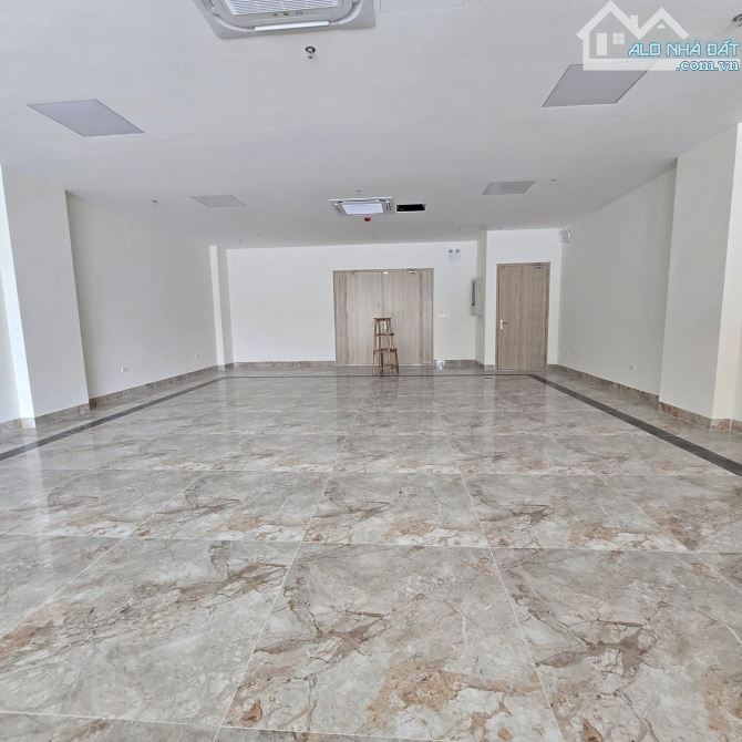 SIÊU PHẨM VĂN PHÒNG HẠNG A ĐỨC DIỄN 152m 8 TẦNG MT8m GIÁ 82 TỶ BẮC TỪ LIÊM CHO THUÊ 150TR/ - 4