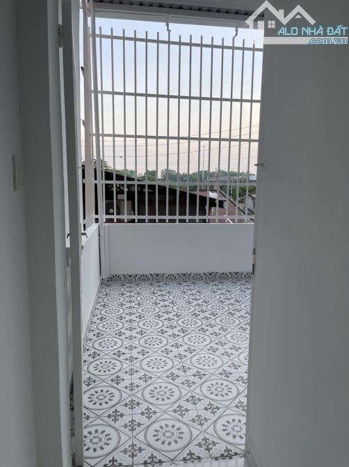 BÁN GẤP NHÀ SÁT MẶT TIỀN ĐƯỜNG LÊ TRỌNG TẤN , 92M2 , 4 x 23 , 2 TẦNG , 4PN . GIÁ NHỈNH 7TỶ - 4
