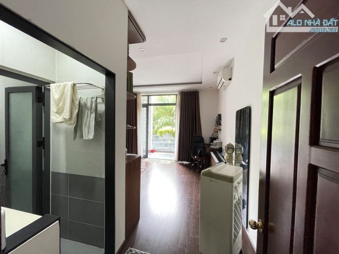 🎉🎉💥CHÀO BÁN NHÀ 3 TẦNG 3 MÊ KIÊN CỐ, FULL NỘI THẤT GỖ LIM, GỖ XOAN ĐÀO XỊN XÒ - 5
