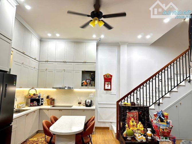 Căn Nhà 2Mê Đẹp MẶT TIỀN KD Góc Phạm Ngũ Lão - Nguyễn Thị Minh Khai Trung Tâm TPBMT. - 5