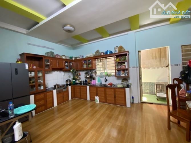 Chính chủ bán nhà HXH Bình Trị  Đông, BTĐ, Bình Tân 131m2, 3 tầng giá chỉ 11 tỷ - 5