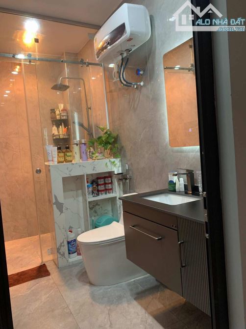 Bán nhà khu phân lô biệt thự Anh Dũng - Mê Linh - Đường 15m vỉa hè rộng rãi - 5