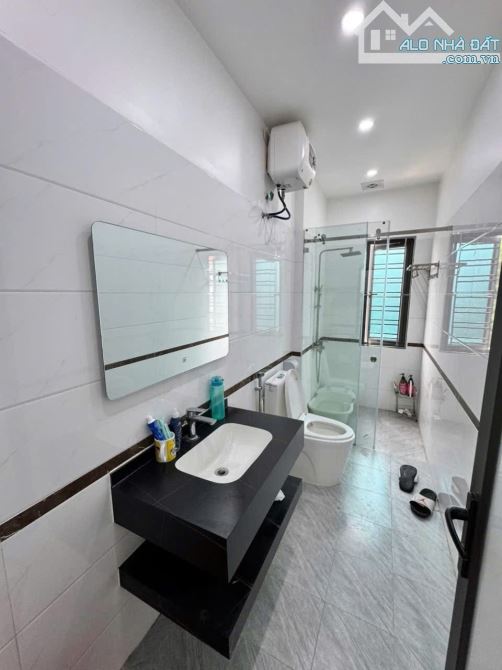 Bán nhà 4 tầng Vĩnh Lưu, Đông Hải, Hải An 41m2, đường 4m, giá 4,1tỷ - 5