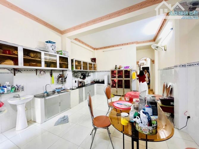 Cần bán Nhà 1 trệt 2 lầu, 2 mặt tiền – Xô Viết Nghệ Tĩnh – 125m² – Giá 14 tỷ - Vị trí vàng - 5