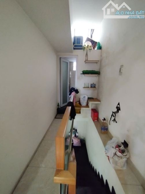 Cho thuê mặt bằng hoặc nguyên căn đường Cách mạng tháng Tám - 5