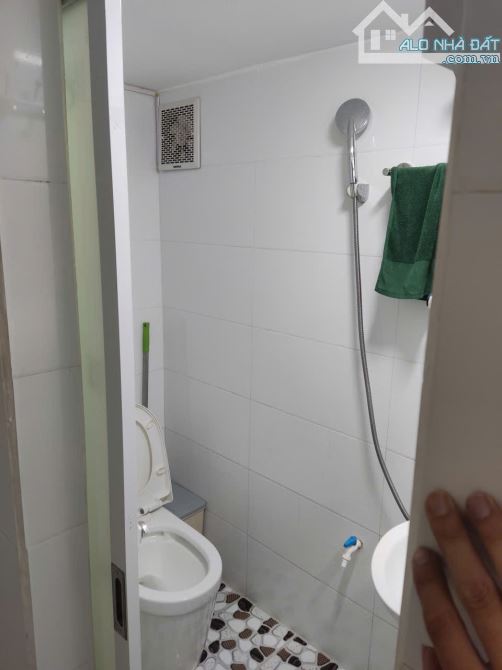 Bán nhà 2,5 tầng sạch đẹp về ở luôn mặt ngõ Tô Hiệu - 5