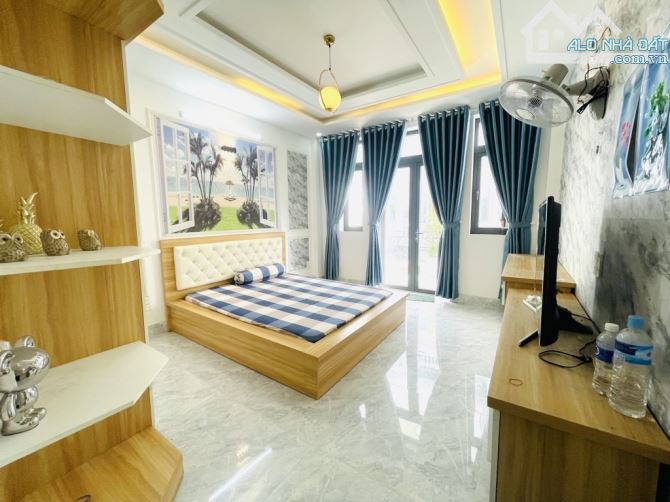 💥PHAN HUY ÍCH NGUYỄN DUY CUNG - HẺM XE HƠI - 5 TẦNG BTCT - DT 5M x 15M- NHÀ MỚI TẶNG FULL - 5