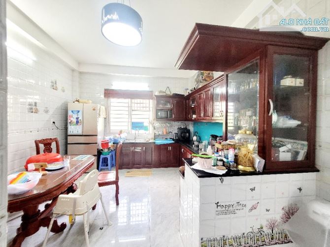NHÀ 4 TẦNG KHU VIP BÀU CÁT – HẺM XE HƠI THÔNG – 85M² (4,2x20) – NHỈNH 11 TỶ - 5