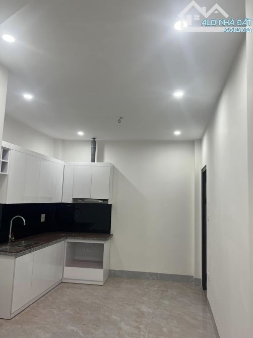 DUY NHẤT 1 CĂN MINH KHAI, 20M2,5 TẦNG GẦN PHỐ GIÁ CHỈ 4.7 TỶ. - 5