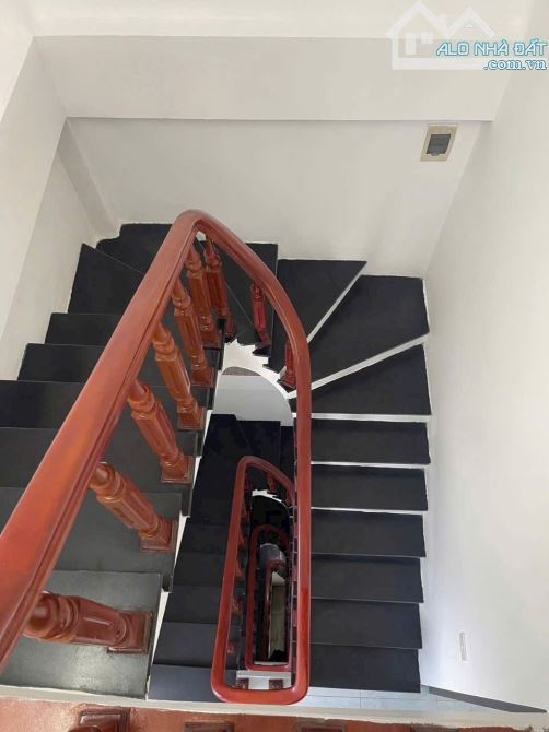 BÁN NHÀ ĐỐI DIỆN AEON LONG BIÊN NHỈNH 5 TỶ 35m 5 TẦNG MT 4m Ô TÔ KINH DOANH GẦN  THẠCH BÀN - 5