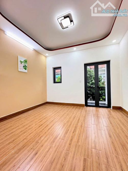 BÌNH TÂN NGAY CHỢ GÒ XOÀI - 2 TẦNG MỚI ĐẸP LUNG LINH - 40M2 CHỈ HƠN 4 TỶ TL - 5