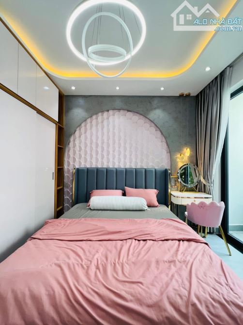 Bán nhà 2 tầng, hẻm xe hơi 5m ngay Hoàng Văn Thụ, TB. Giá: 3 Tỷ 810 / 55.25m2, có SHR - 5