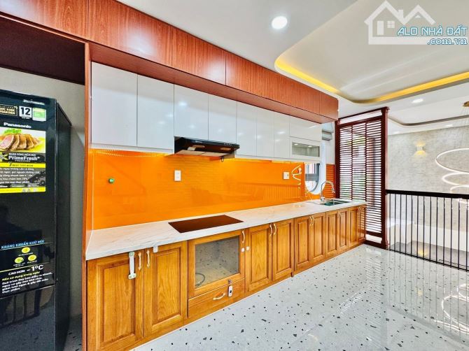 Bán nhà Đ. Lê Lai, Gò Vấp - gần trường ĐH Công nghiệp. Giá: 2 Tỷ 590tr / 46m2. Hẻm thông - 5