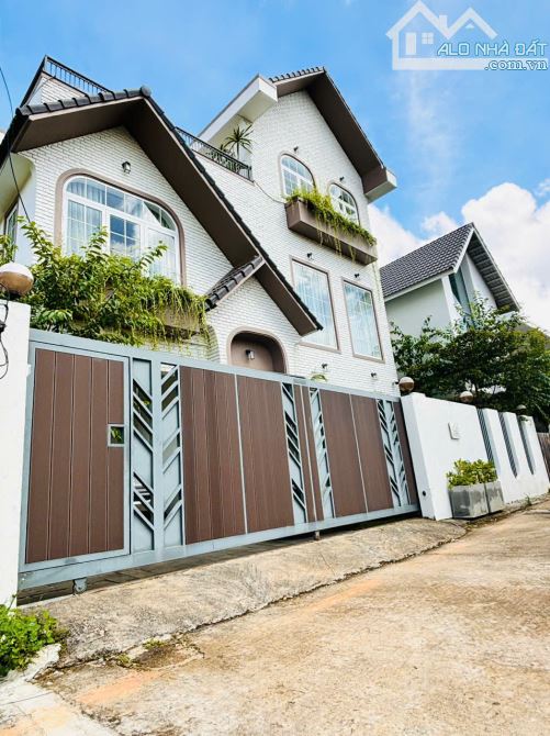 CĂN BIỆT THỰ HOÀN CÔNG CỰC ĐẸP, Ở NGHỈ DƯỠNG HAY KINH DOANH ĐỀU TỐT - 5