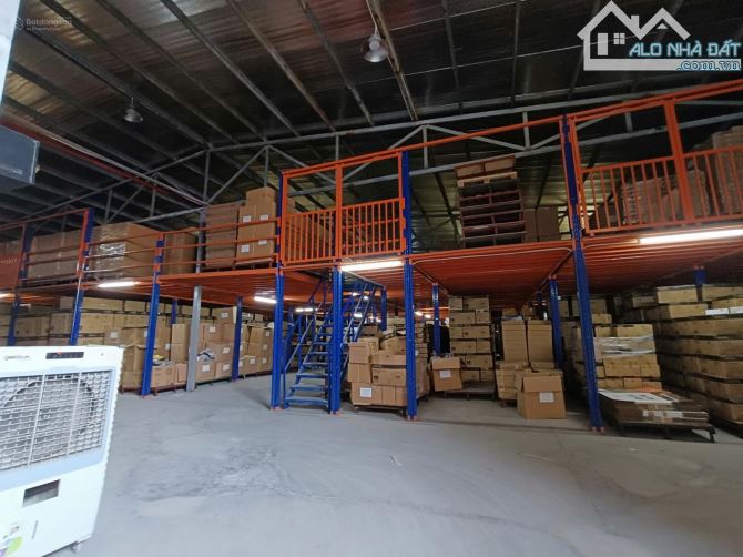 Cho thuê kho chân Cầu Diễn,Phú Diễn,DT 3000m2 điện 3 fa, xe công,xuất VAT,PCCC,bảo vệ - 5
