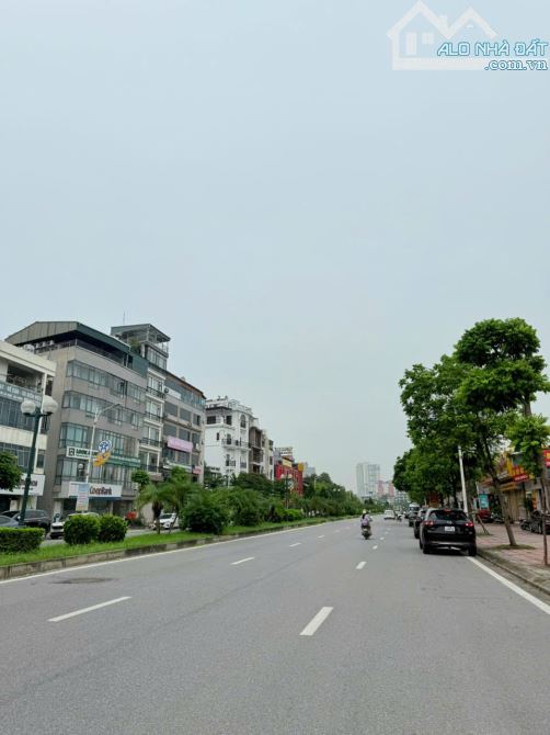 BÁN NHÀ PHỐ HOÀNG MINH ĐẠO, GẦN BV TÂM ANH, DT RỘNG 108M2, MT KHỦNG 7M, 6 TẦNG THANG MÁY - 5