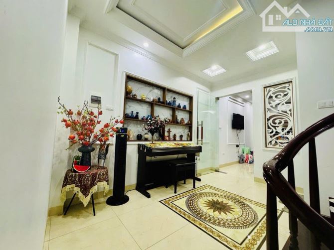 Nhà Đẹp Hàm Nghi Phân Lô 42m, ô tô vào nhà, 7 Tầng Full Nội Thất, ô chờ thang máy, 15 Tỷ - 5