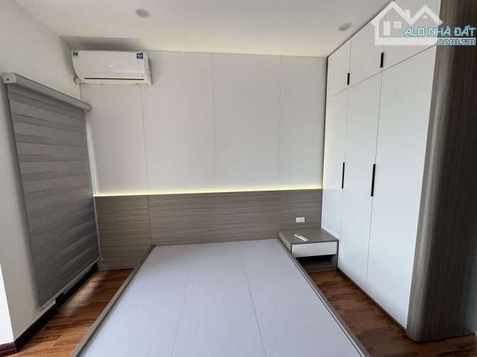 PHÂN LÔ ĐỀN LỪ  - MẶT TIỀN QUYỀN LỰC 4M - GARA Ô TÔ - KINH DOANH - NỘI THẤT SANG TRỌNG - K - 5