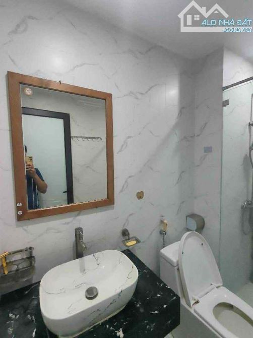 PHỐ ĐỊNH CÔNG THƯỢNG, DT 60 M2, NHÀ ĐẸP, THANG MÁY, 5 TẦNG, MT 4M GIÁ NHỈNH 11 TỶ. - 5