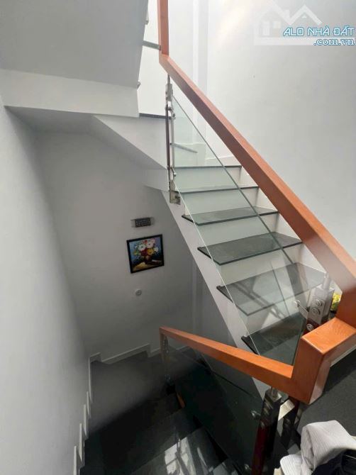 BÁN NHÀ HXH,-DT:5.5x8M- 3LẦU-4PN Đường số 03-P9-GÒ VẤP.GIÁ-5tỷ7 - 5