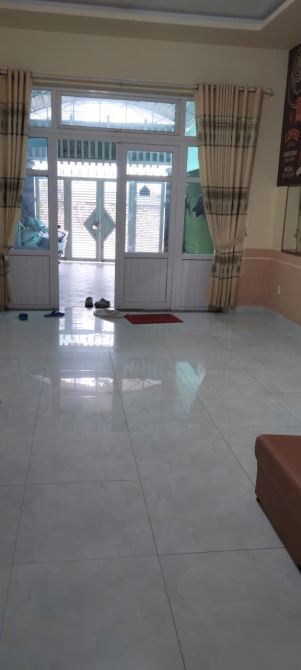 Bán nhà mặt tiền đường Hà Huy tập -  p3 đà Lạt. 12 tỷ - 135m2 - 6