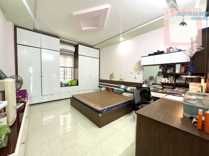 Nhà mặt đường 10m khu phân lô tuyến 2 Quán Nam, 86m2 x 4 tầng - 6