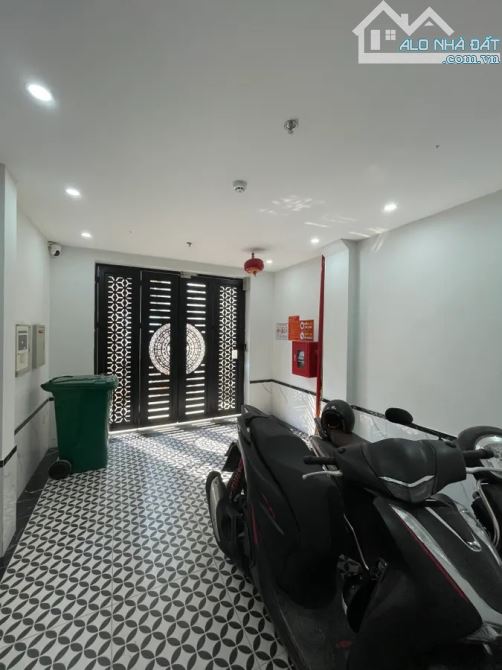 NHÀ ĐẸP TRUNG TÂM CẦU GIẤY 5 TẦNG THANG MÁY,  DÒNG TIỀN ỔN ĐỊNH , GIÁ11.5 TỶ - 6