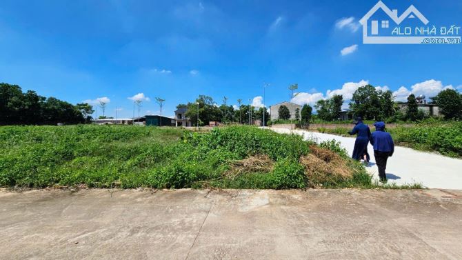 🌹BÁN LÔ ĐẤT 2 MẶT TIỀN SÁT TRƯỜNG CẤP 1,2 HƯỚNG ĐẠO, Duy nhất 1 lô đất kinh doanh 100m2 - 6