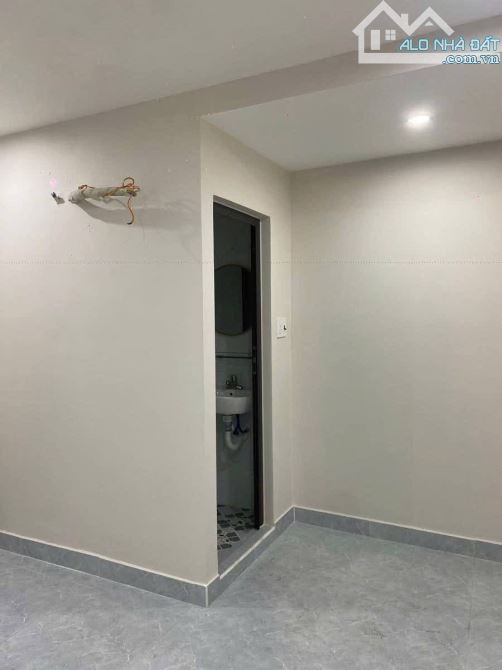 3,25 tỷ bán nhà đẹp 3.5 Tầng Trần Nguyên Hãn - Lê chân, Hải phòng. Ô tô đỗ sát nhà cách 5m - 6