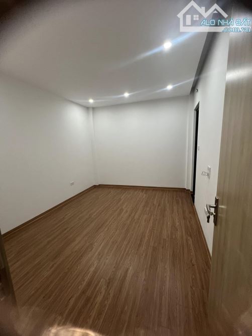 DUY NHẤT 1 CĂN MINH KHAI, 20M2,5 TẦNG GẦN PHỐ GIÁ CHỈ 4.7 TỶ. - 6