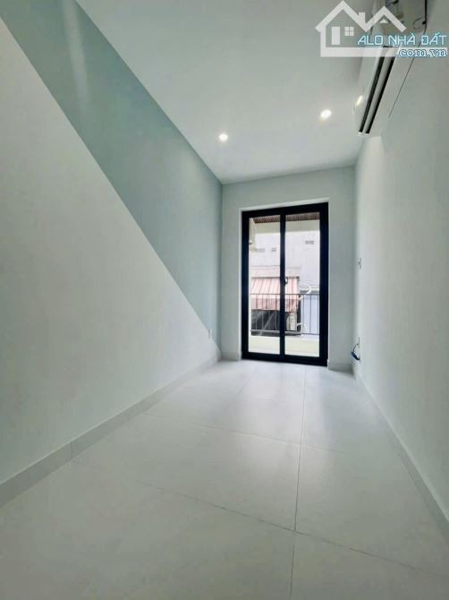 DTSD49m2, BÁN NHÀ 3 TẦNG, HẺM 4M, LẠC LONG QUÂN, P10 TÂN BÌNH, 3 TỶ 1 TL - 6