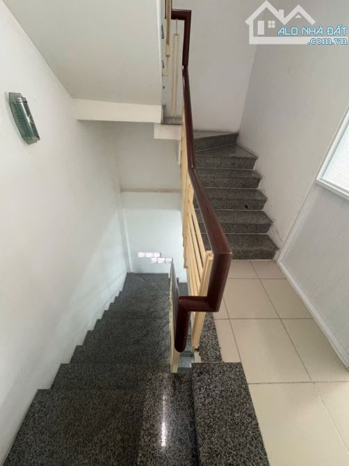 Cần bán nhà hẻm đường 2/4 ( Cách 10m)  - Phường Nha Trang - 6