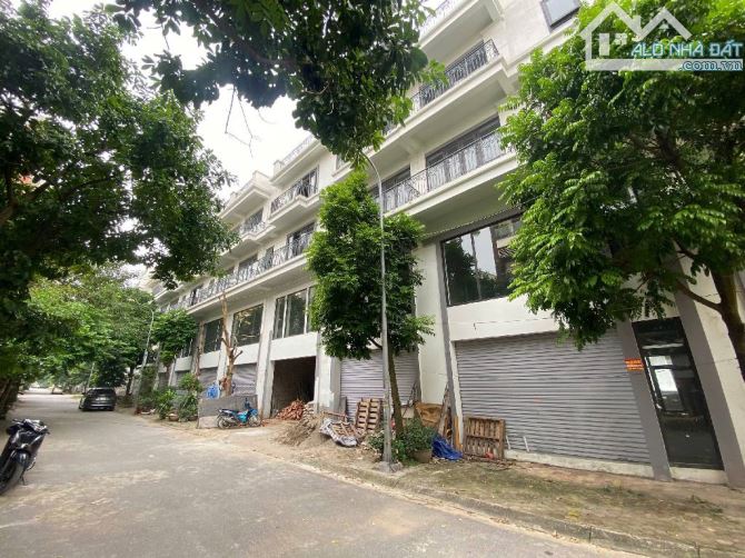 TĐC Trâu Quỳ-Đoàn Quang Dung_BIỆT THỰ LIỀN KỀ - đối diện CÔNG VIÊN GIA LÂM- VIEW Công iên - 6