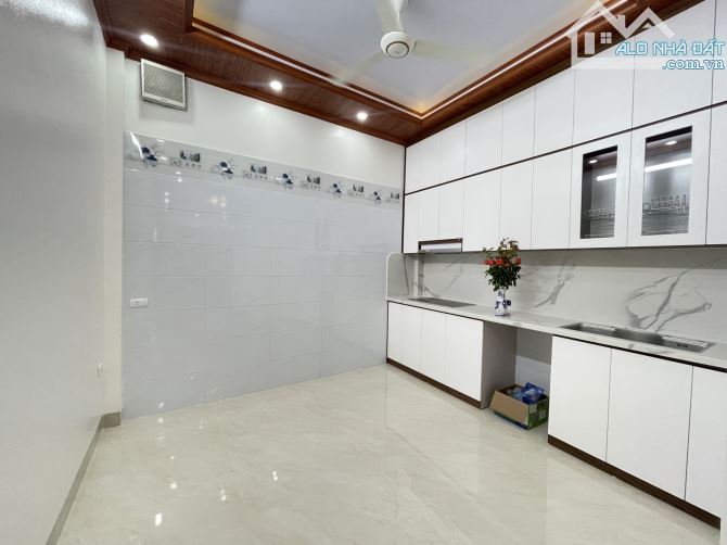 🌟 Thanh Xuân hiếm có – Hơn 10 tỷ sở hữu nhà 2 mặt thoáng, ô tô đỗ cửa 💰 - 6