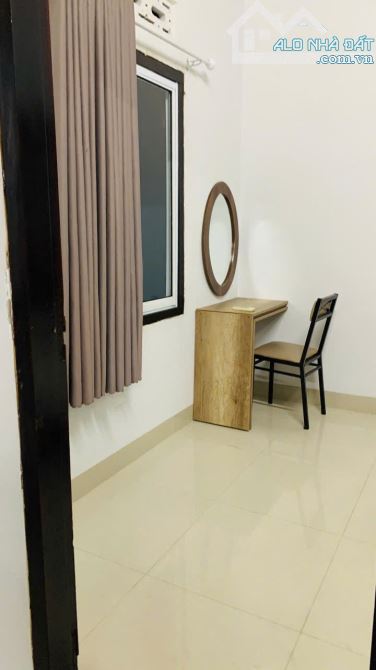 Cho thuê nhà đường Dương Hiến Quyền Nha trang phù hợp ở và KD dt 100m giá 11 triệu - 6