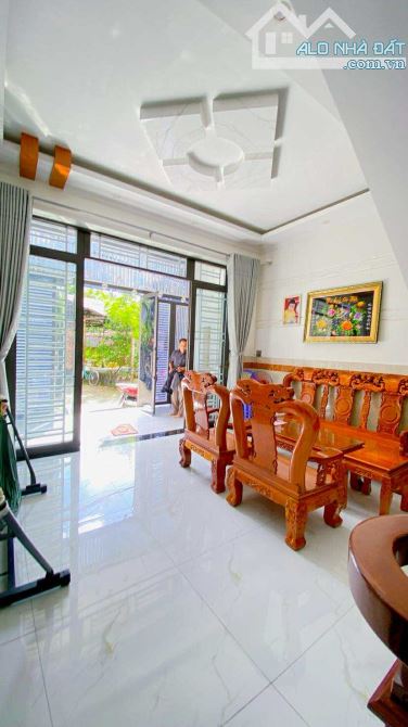 Bán nhà 3 phòng ngủ đường Lê Hồng Nhi mới đẹp - 6