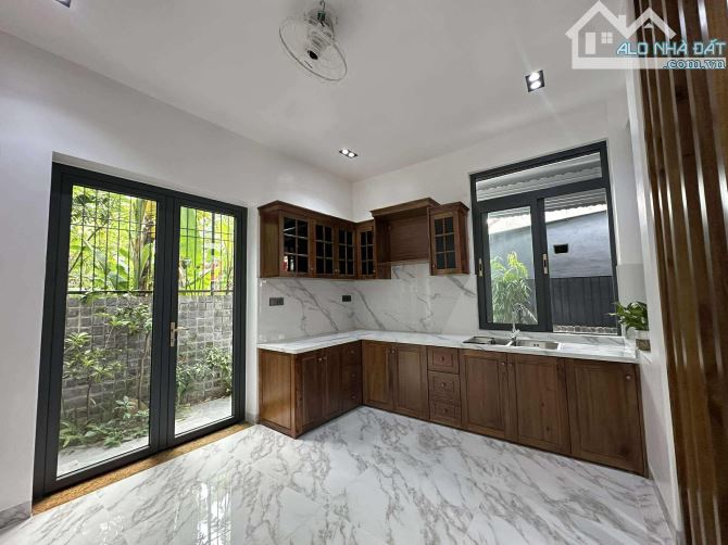 Nhà đẹp Hai Tầng đổ 2 mê Lê Duẩn cạnh đường chính - Nội thất Vip - 6